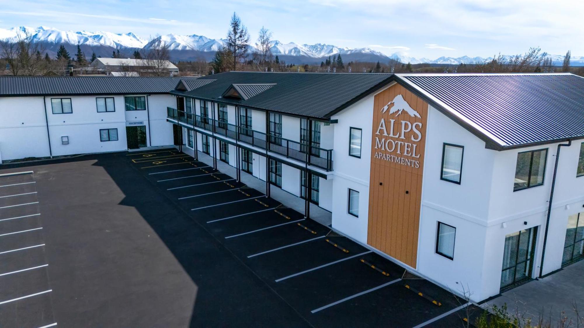 Alps Motel & Apartments Twizel Exterior photo
